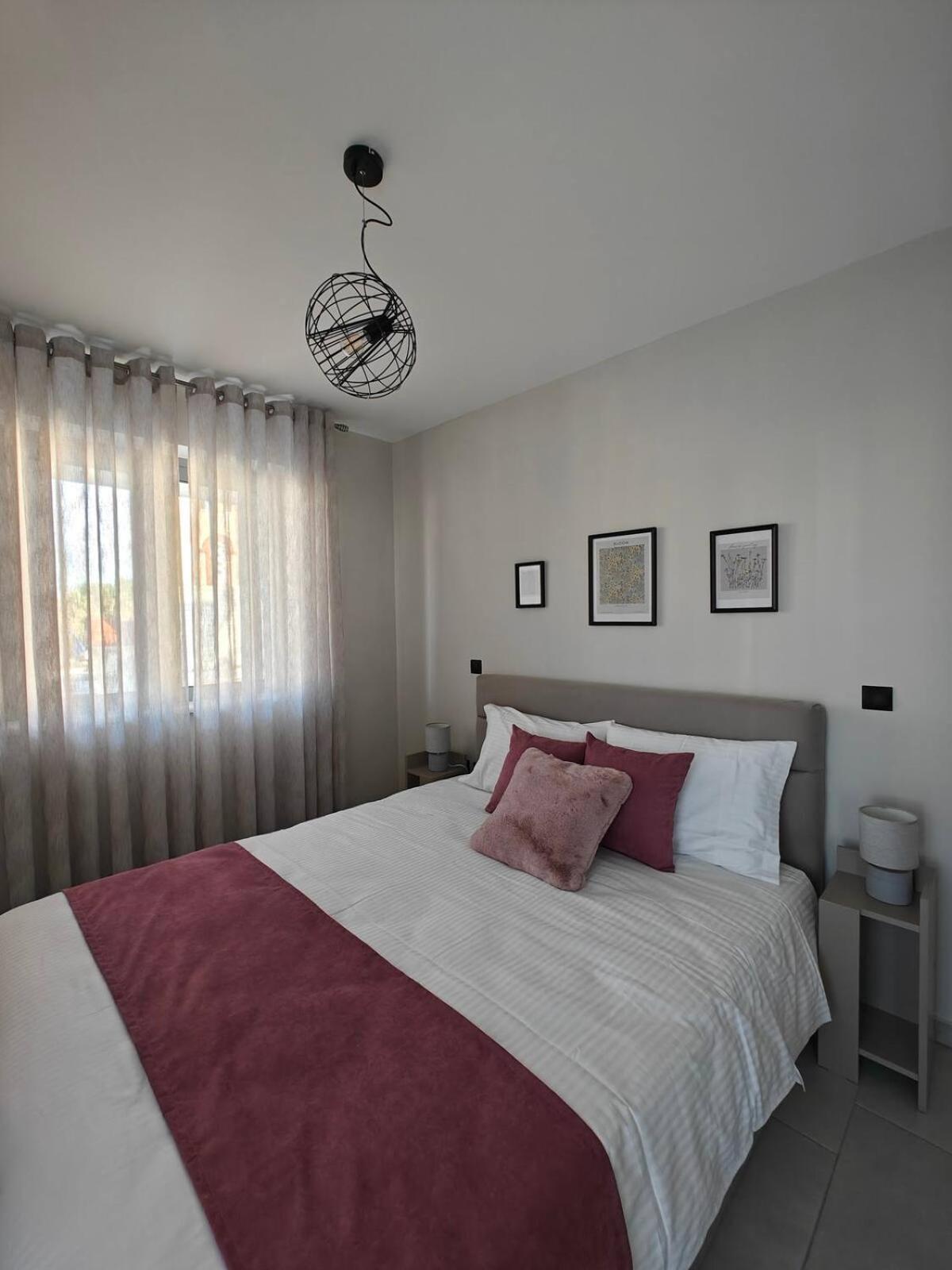 Orchidea Flat Tripoli