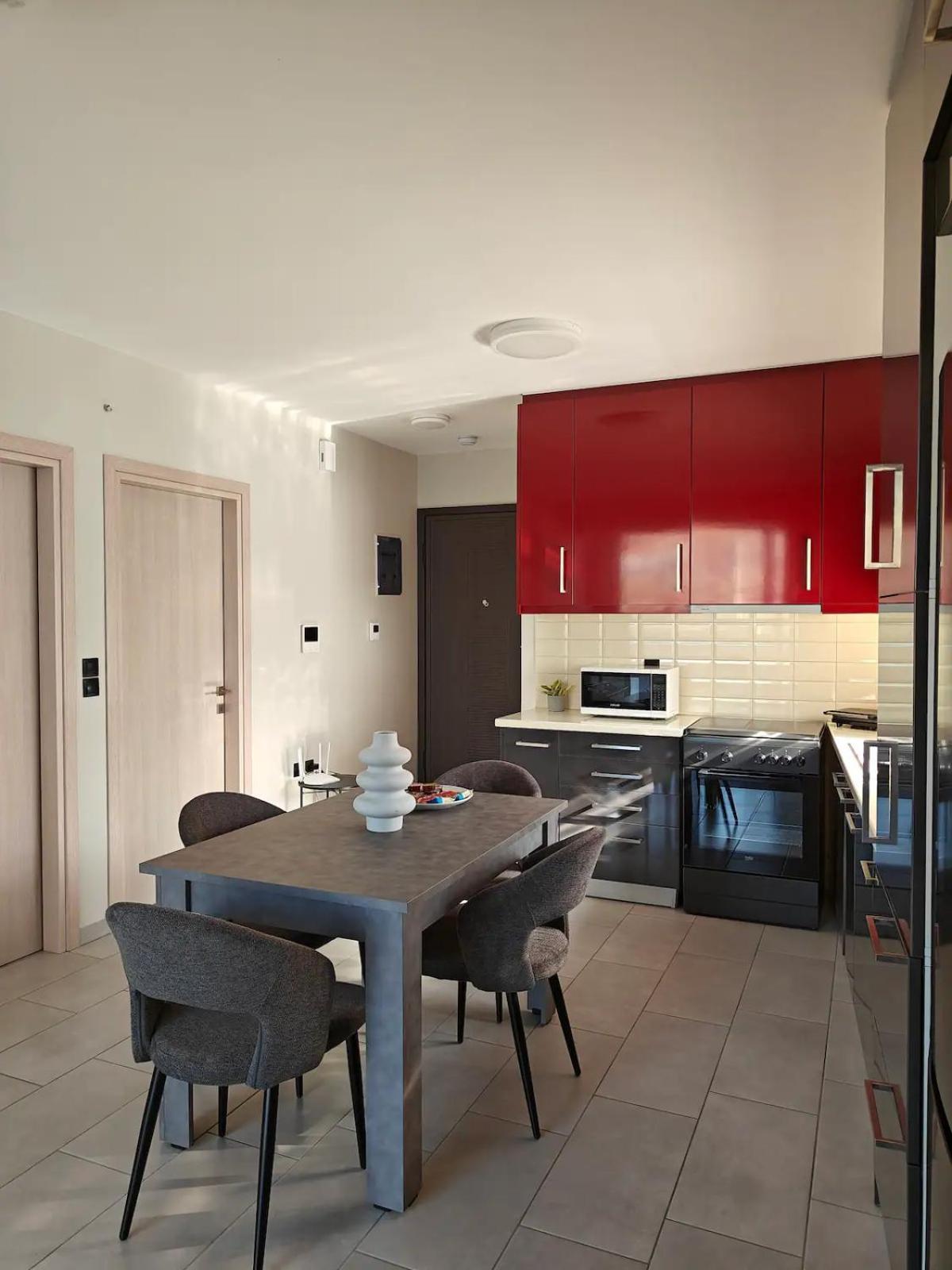Orchidea Flat Tripoli